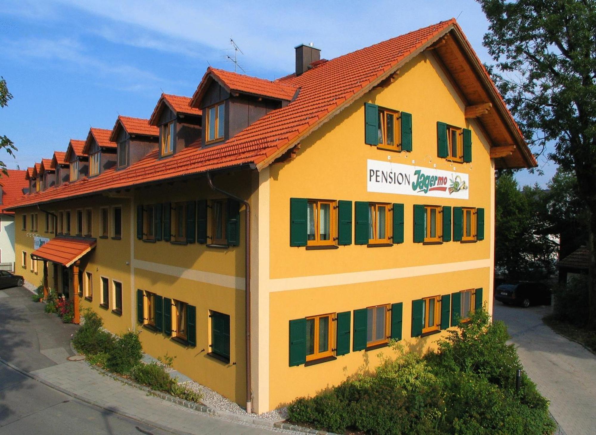 Hotel Jagermo Grasbrunn Exterior photo